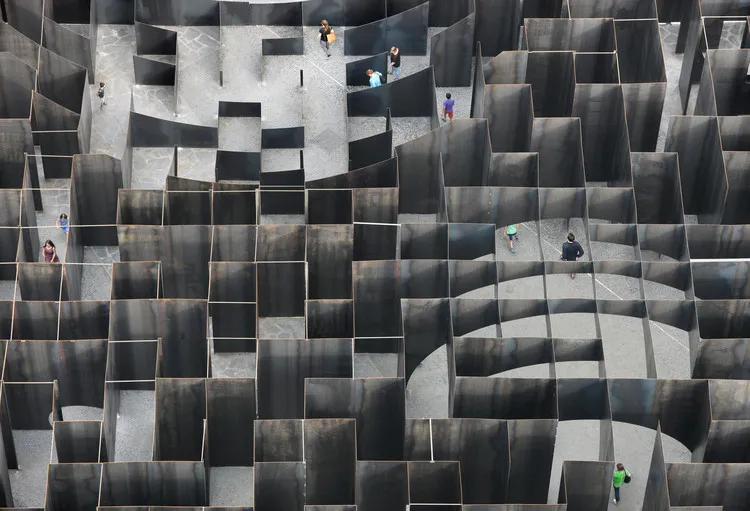 Filip Dujardin