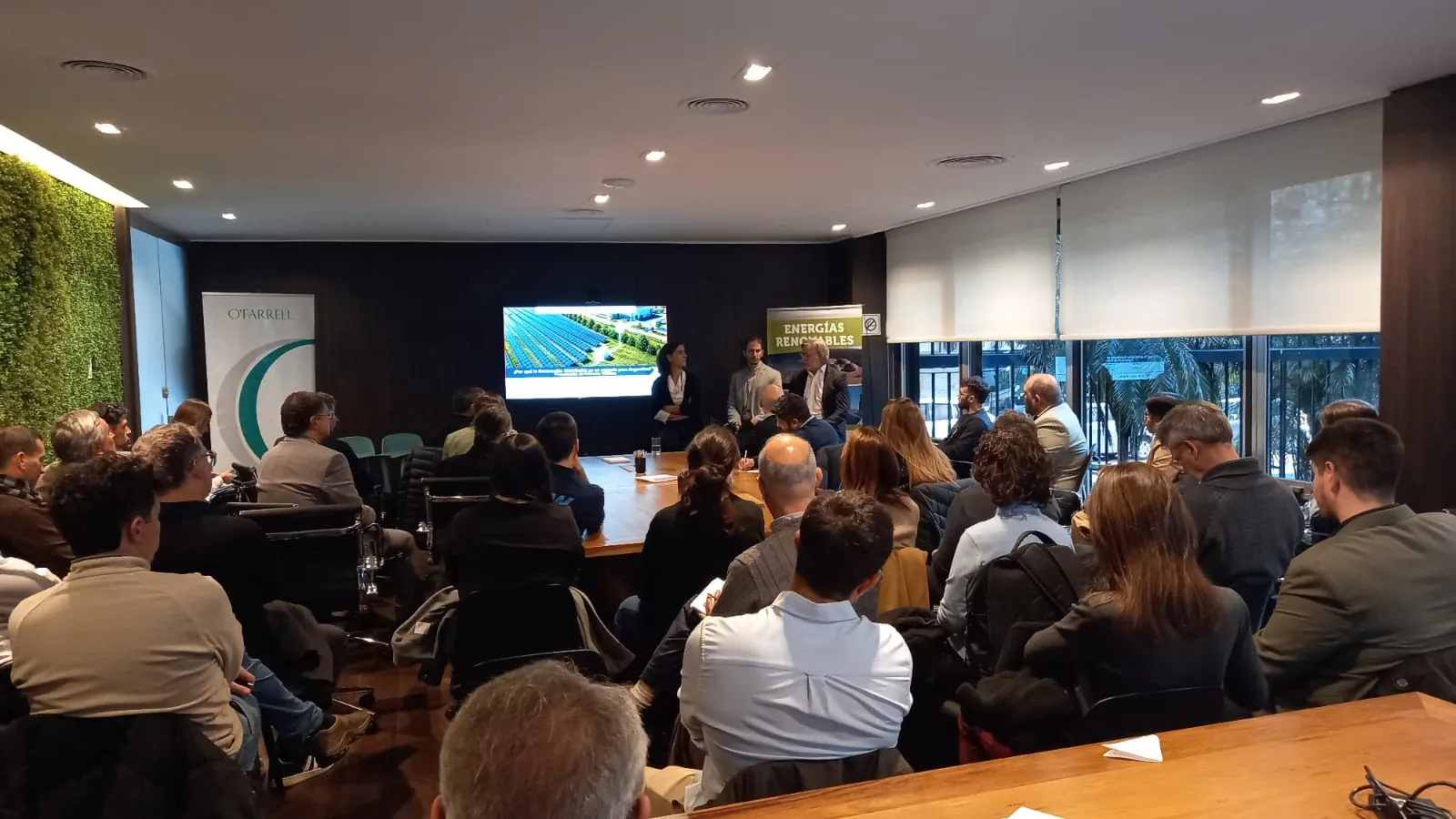 CADER realizó la presentación del estudio “Escalando la generación distribuida a través de fuentes de energía renovables en Latinoamérica. Caso de estudio: Argentina”